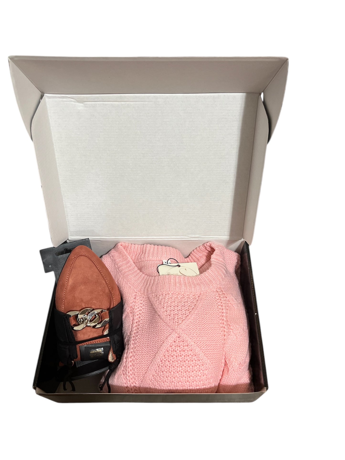 Sweatshirt and shoes gift set in pink